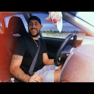 Meet your Posher, Manny